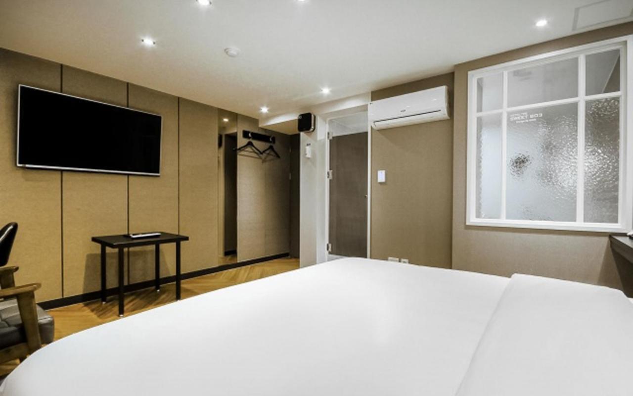 Hotel Bellus Пусан Екстериор снимка