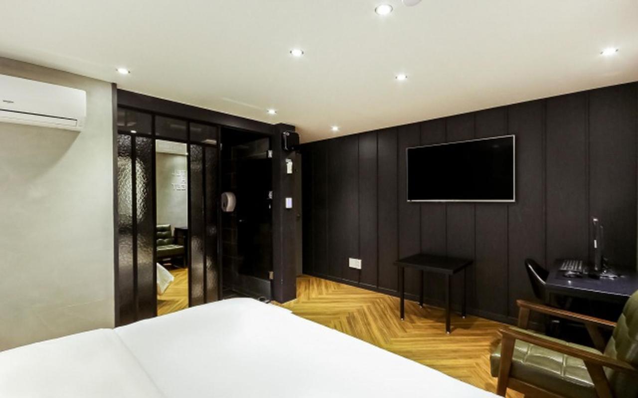 Hotel Bellus Пусан Екстериор снимка