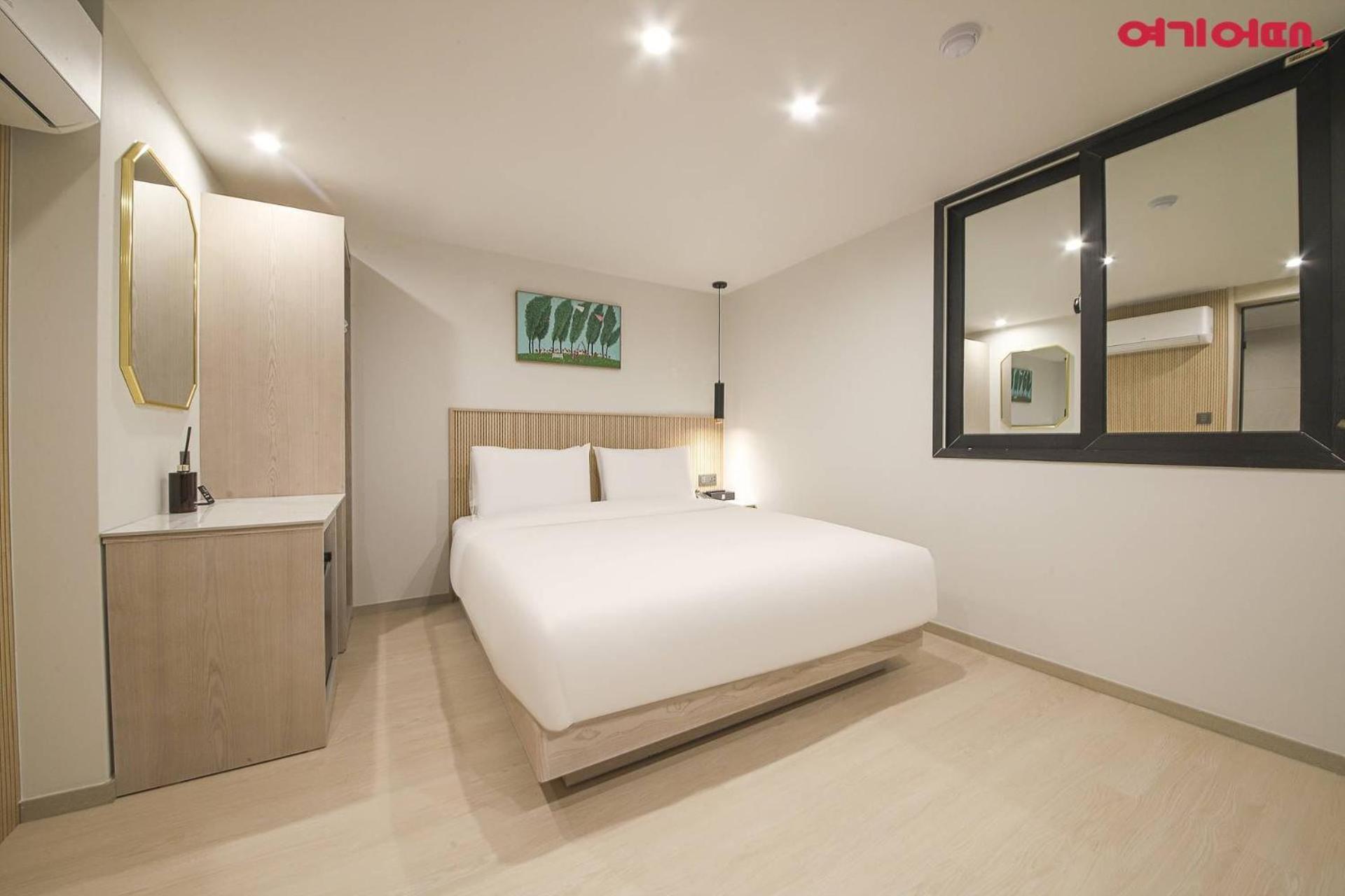 Hotel Bellus Пусан Екстериор снимка