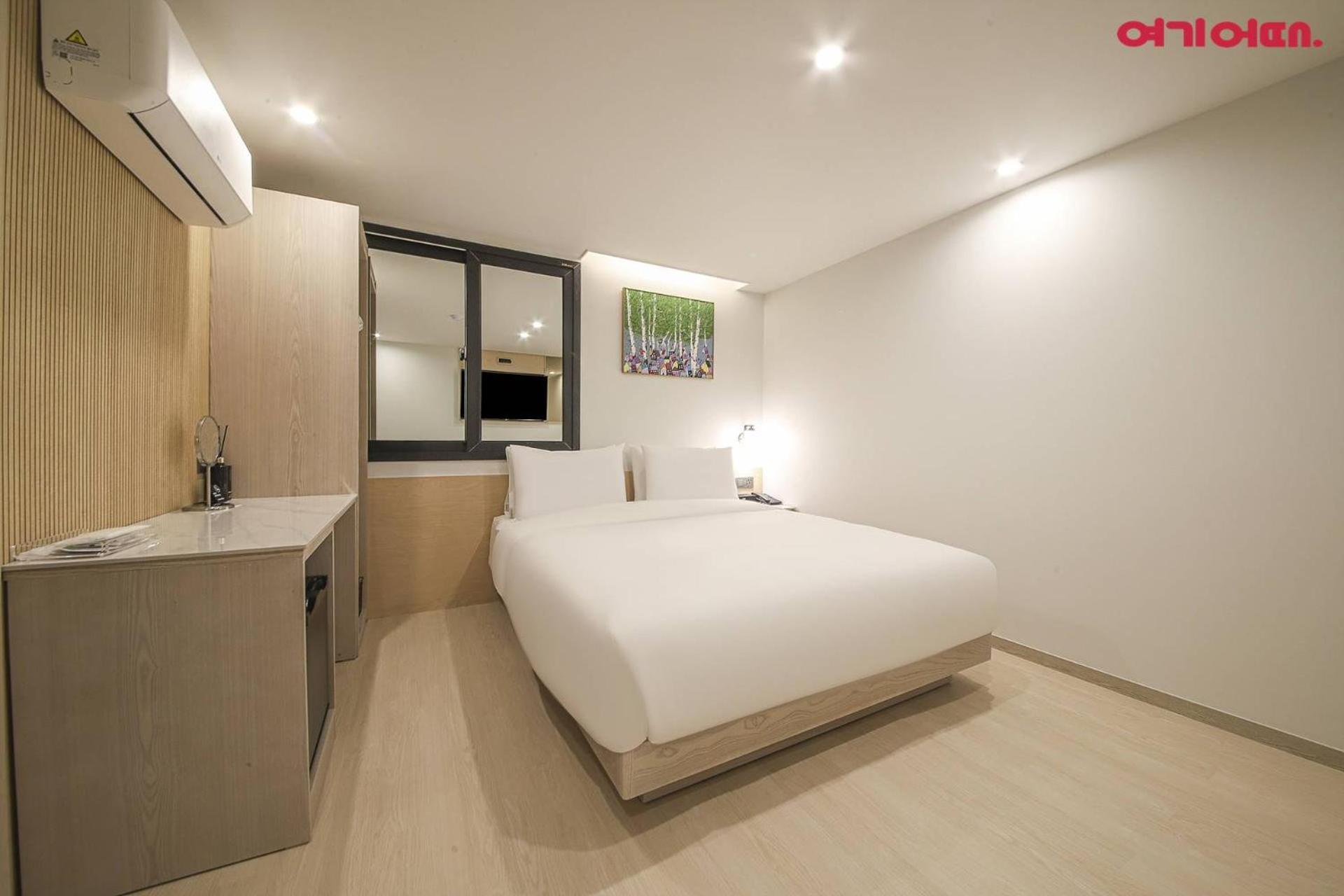 Hotel Bellus Пусан Екстериор снимка