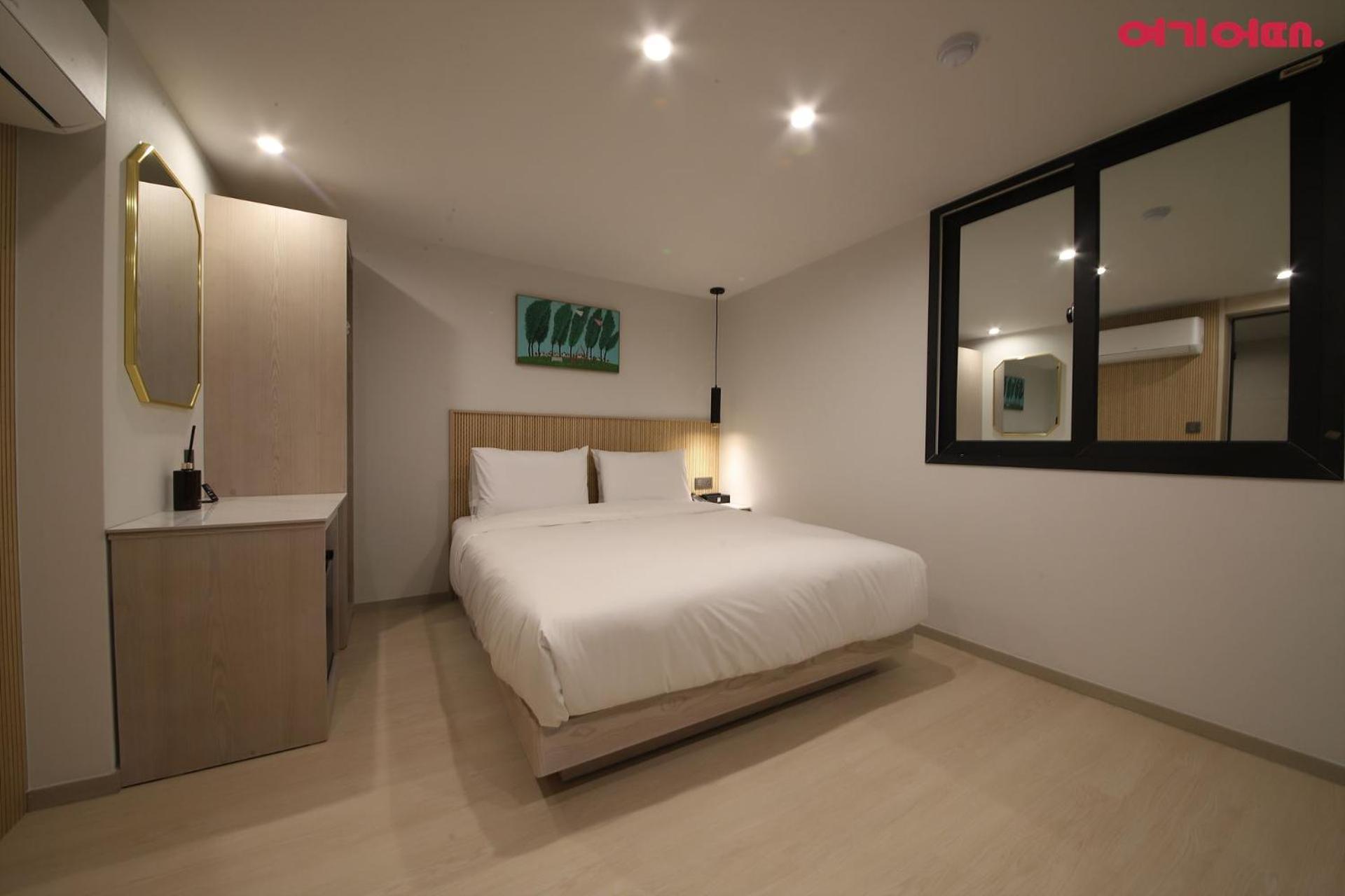 Hotel Bellus Пусан Екстериор снимка