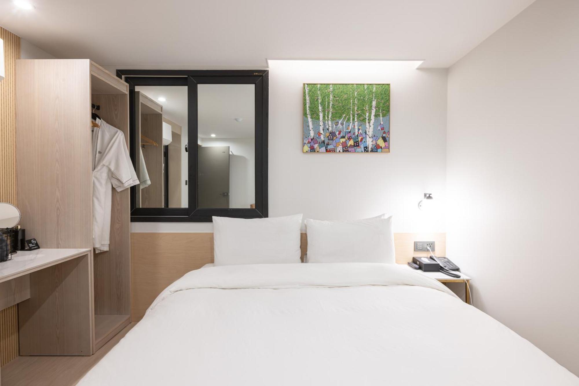 Hotel Bellus Пусан Екстериор снимка