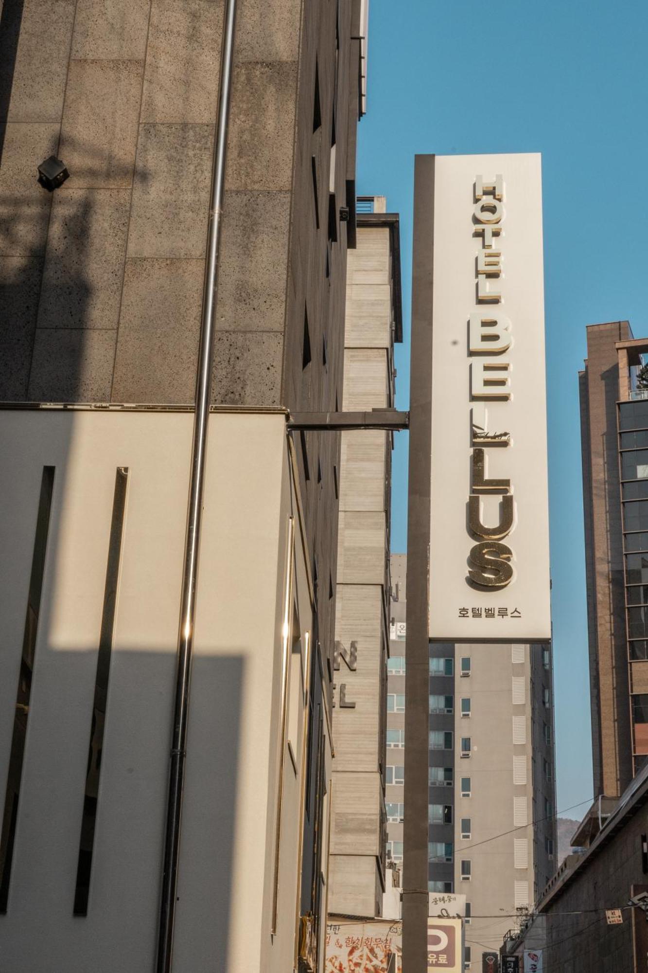Hotel Bellus Пусан Екстериор снимка
